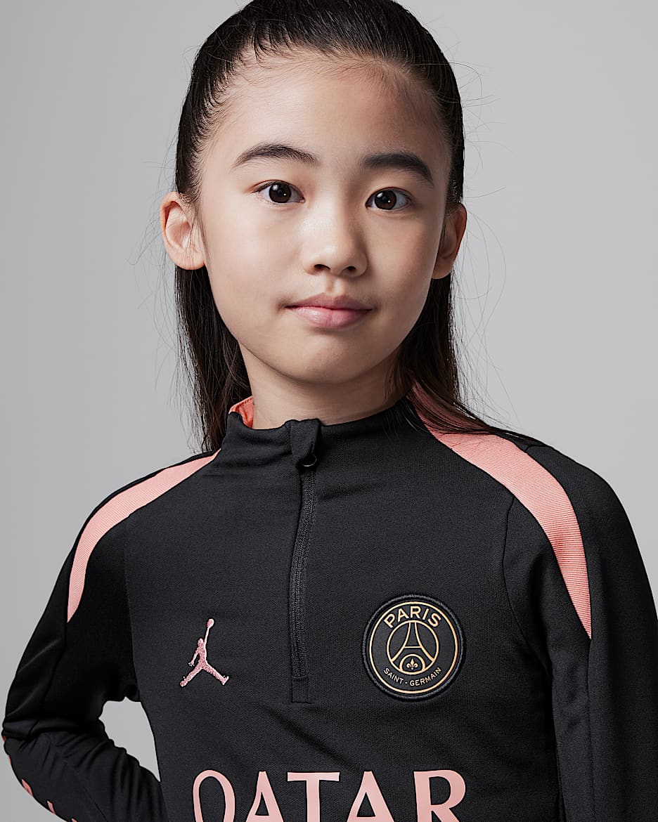 Paris Saint Germain Strike Third Older Kids Jordan Dri FIT Football Drill Top. Nike UK